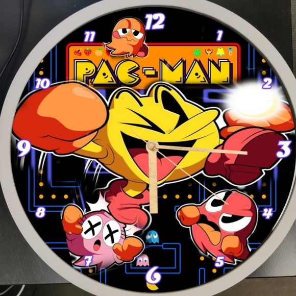 Pack man led wall clock - Picture 3 of 5